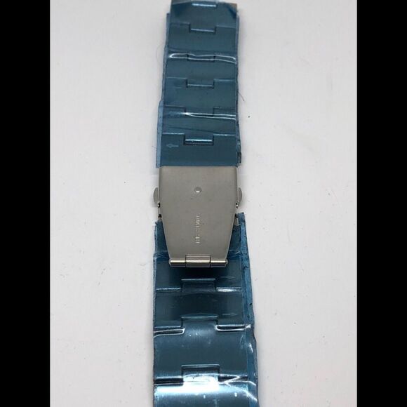 New DKNY Watch Full Band Clasp Use For Parts Cc58 - Picture 3 of 8